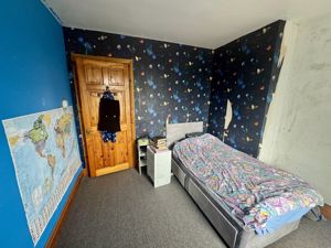 Photo 7- click for photo gallery